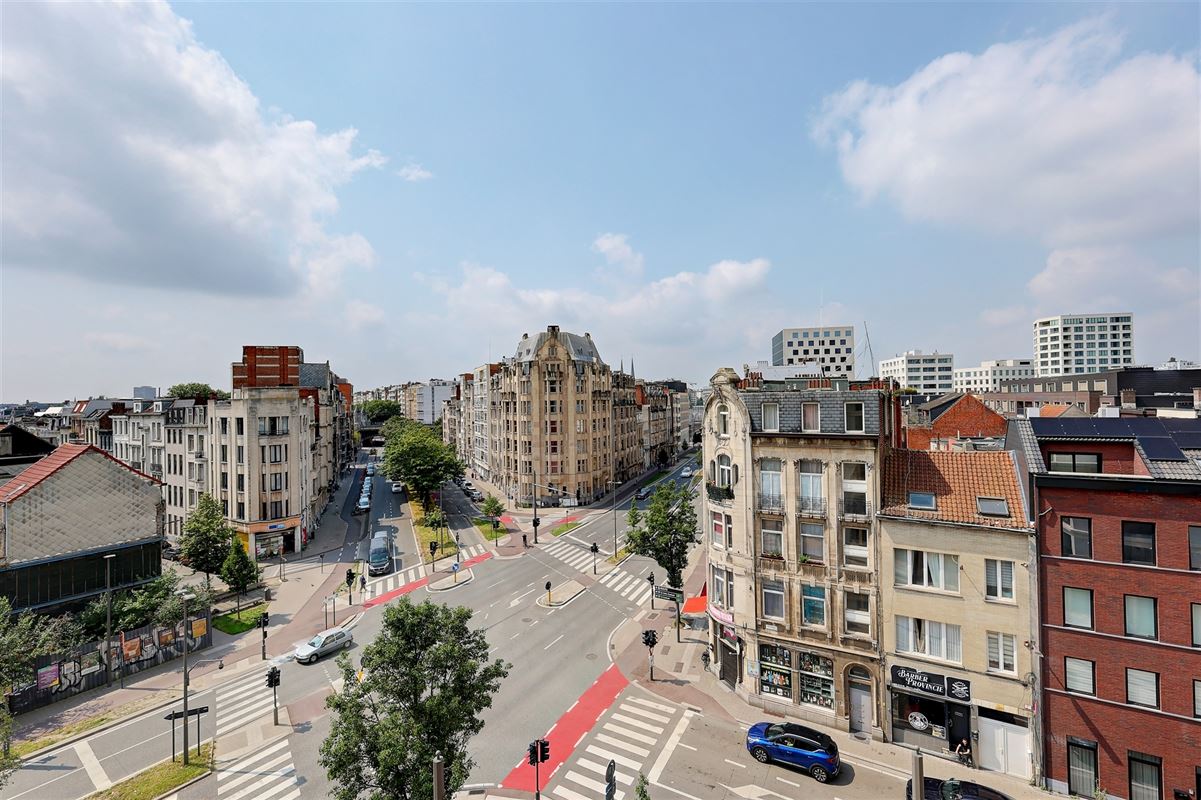 Nieuw gemeubeld appartement met 3 slaapkamers en 3 badkamers Antwerpen
