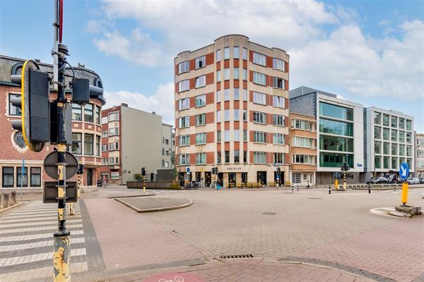Te renoveren studio op toplocatie