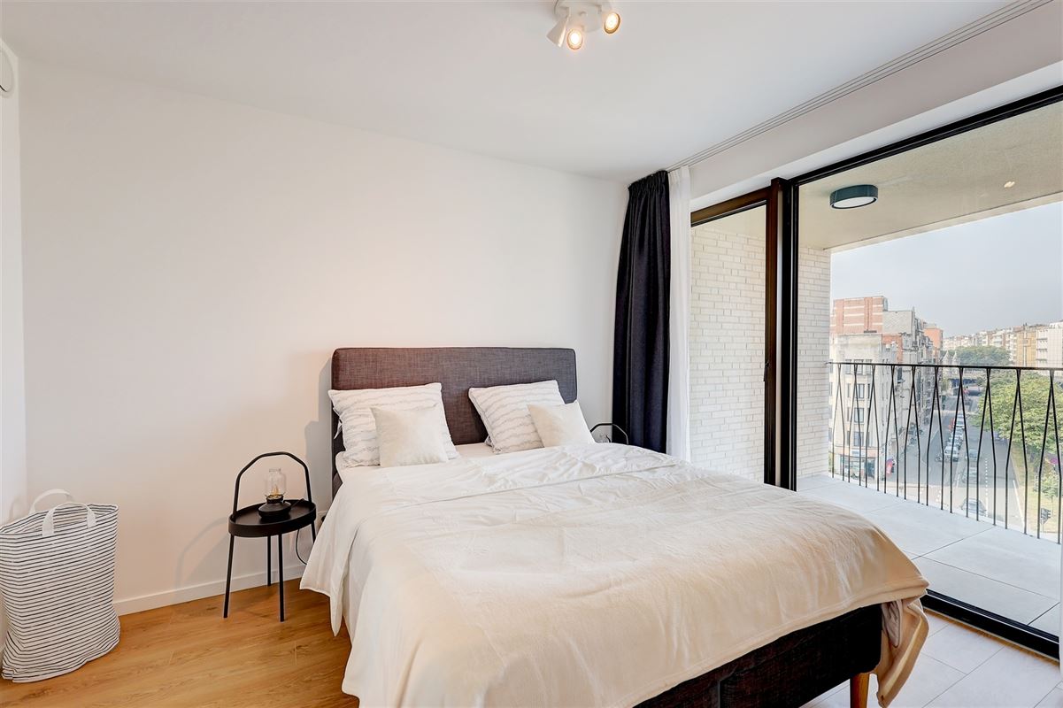 Nieuw gemeubeld appartement met 3 slaapkamers en 3 badkamers Antwerpen