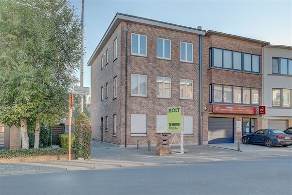 Energiezuinig gelijkvloersappartement met twee slaapkamers en garagebox