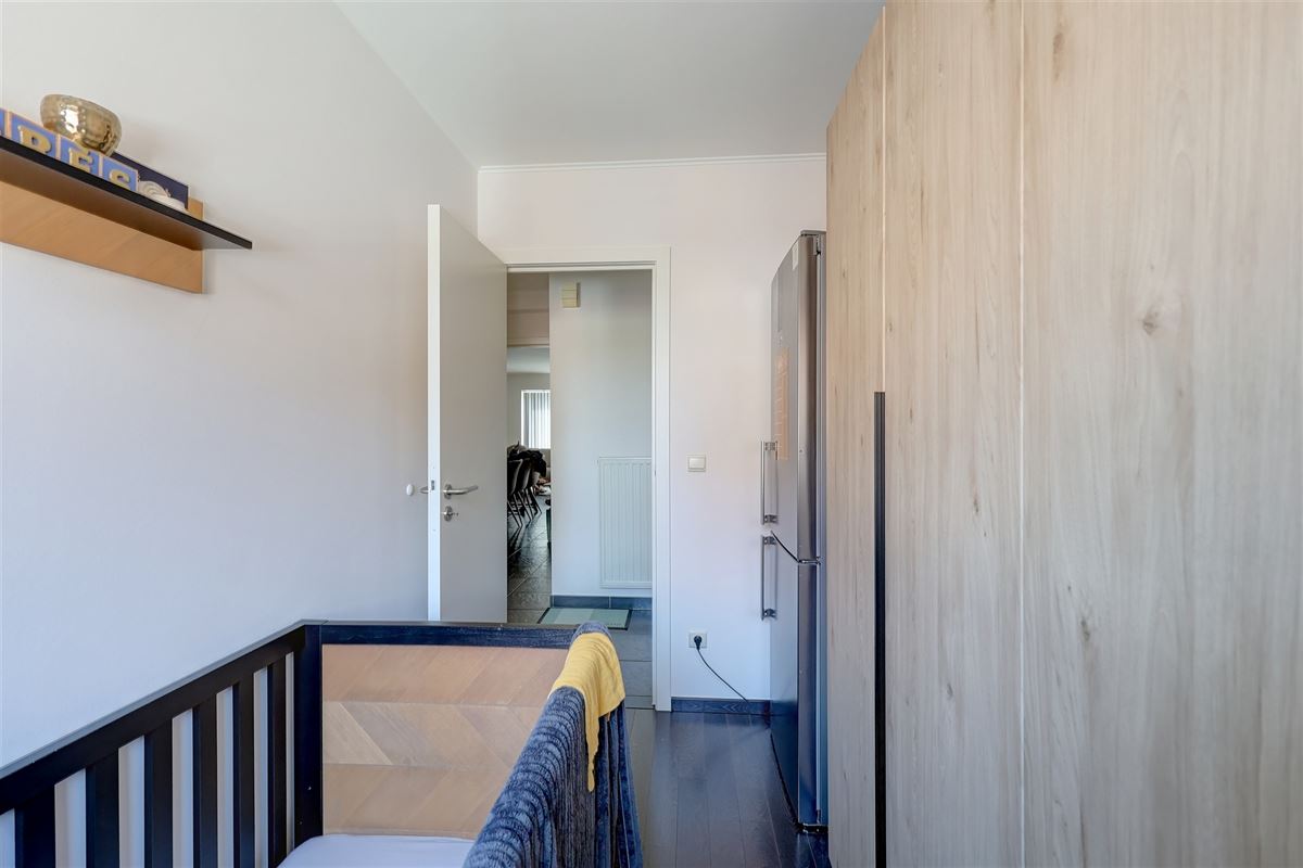 Lichtrijk appartement met twee slaapkamers