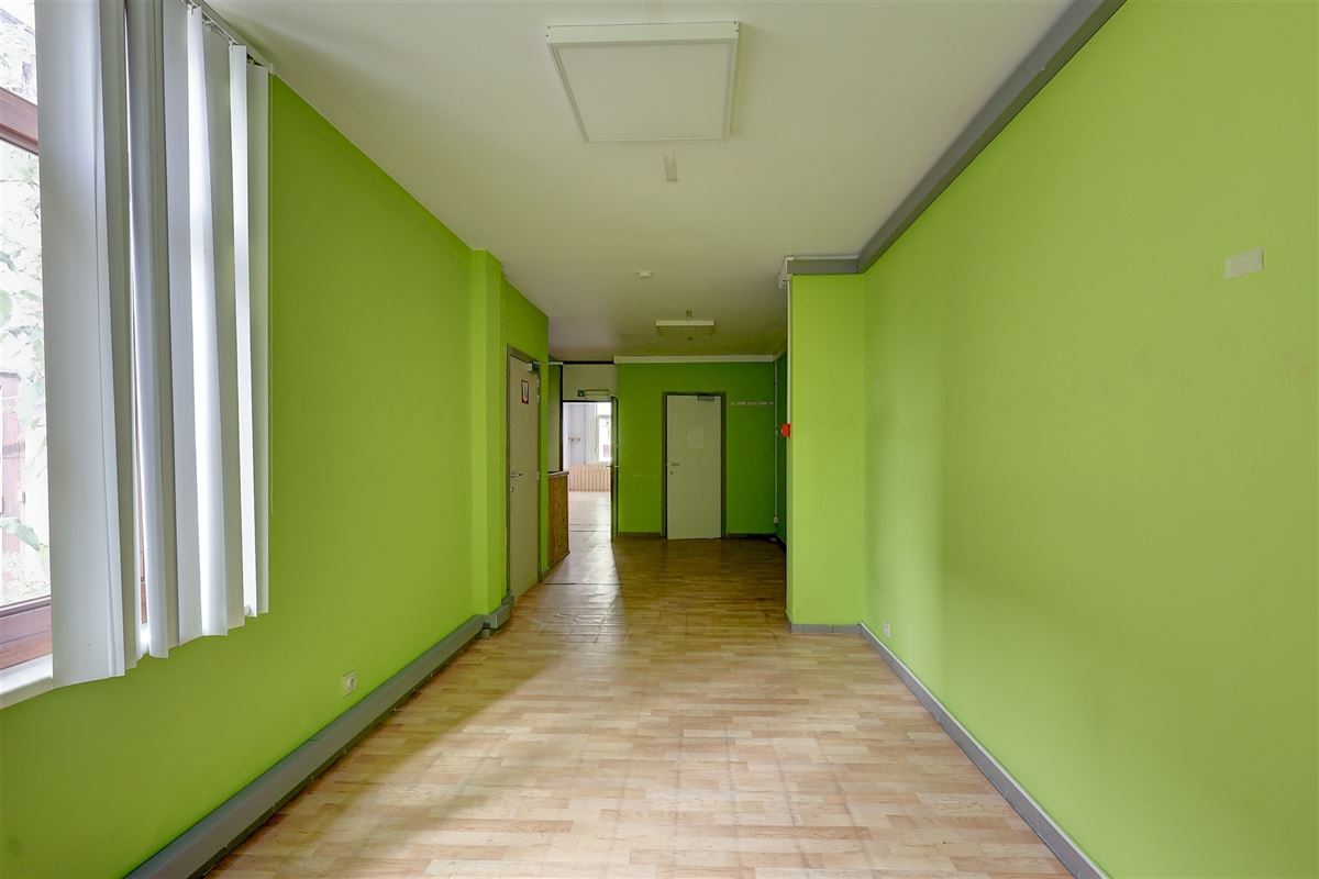 Herenhuis met veel opportuniteiten in Deurne!