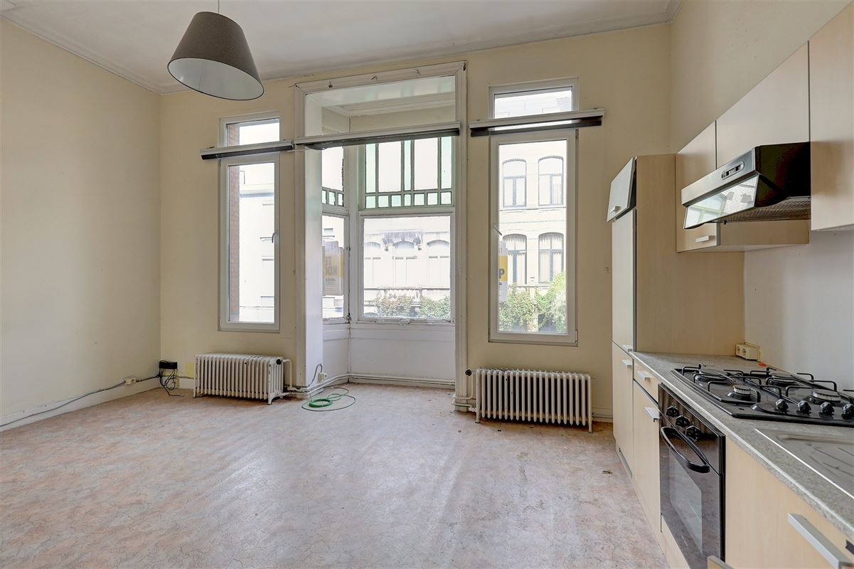 Herenhuis met veel opportuniteiten in Deurne!