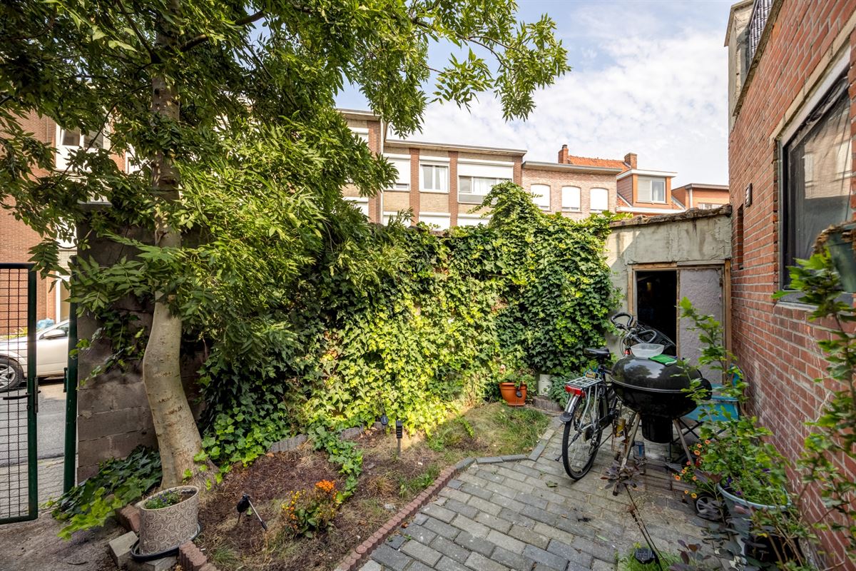 Ruime gezinswoning met zes slaapkamers te Mechelen