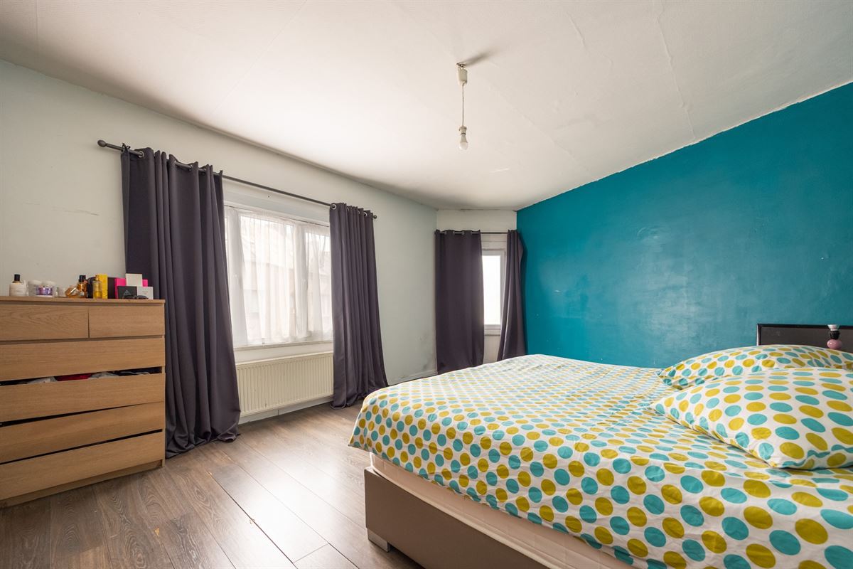 Ruime gezinswoning met zes slaapkamers te Mechelen