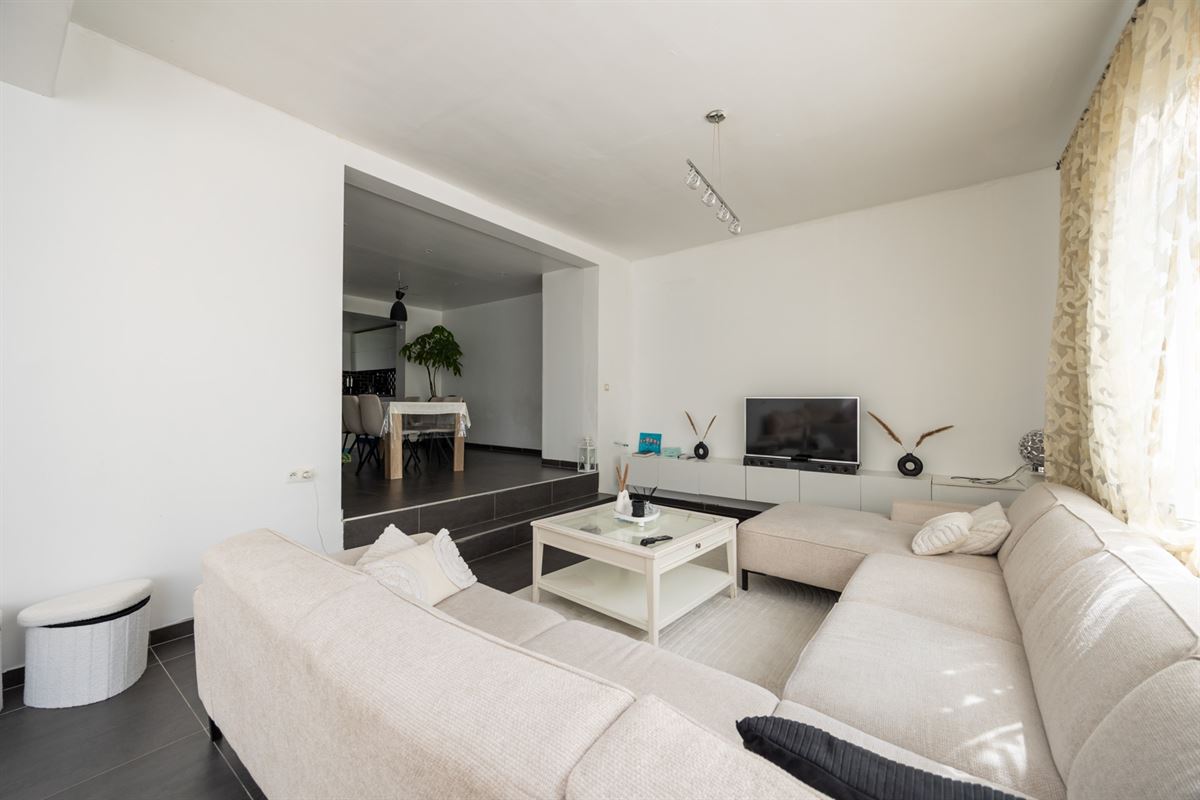 Ruime gezinswoning met zes slaapkamers te Mechelen