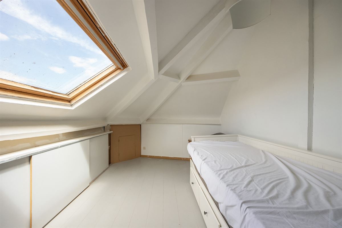 Ruime gezinswoning met zes slaapkamers te Mechelen