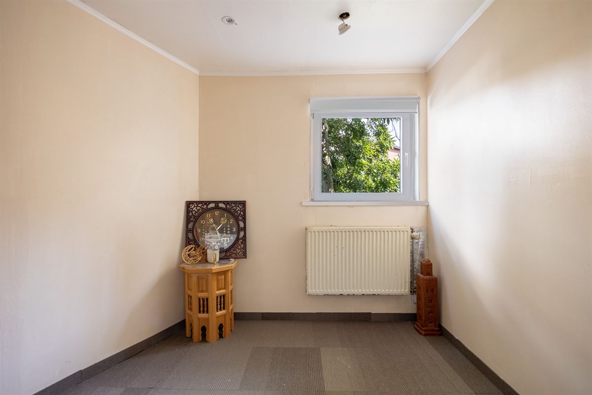 Ruime gezinswoning met zes slaapkamers te Mechelen