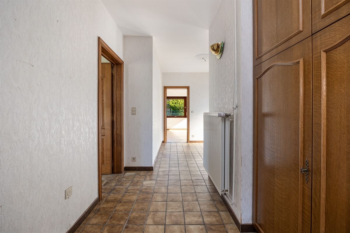 Bungalow op perceel van ca 1824m² in het groen