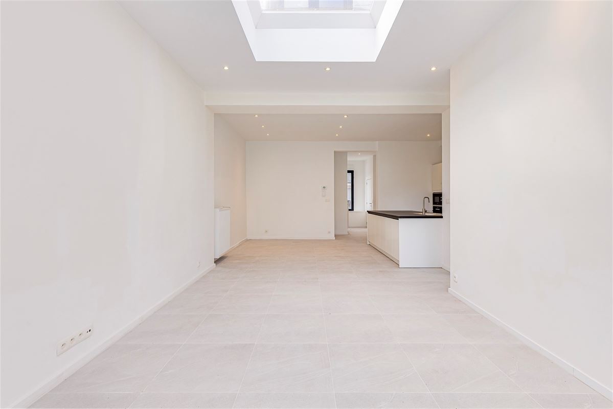 Gerenoveerd huis met 3 slpks en tuin te Hemiksem