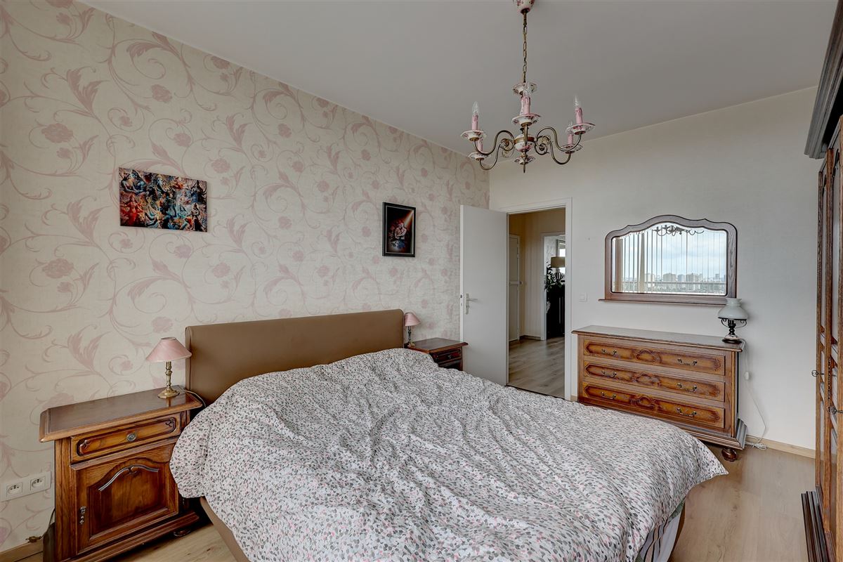 Gemeubeld appartement met 2 slaapkamers en garagebox in Wilrijk