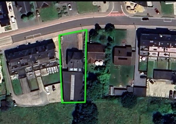 Te renoveren woning + magazijn / projectgrond in Vorst