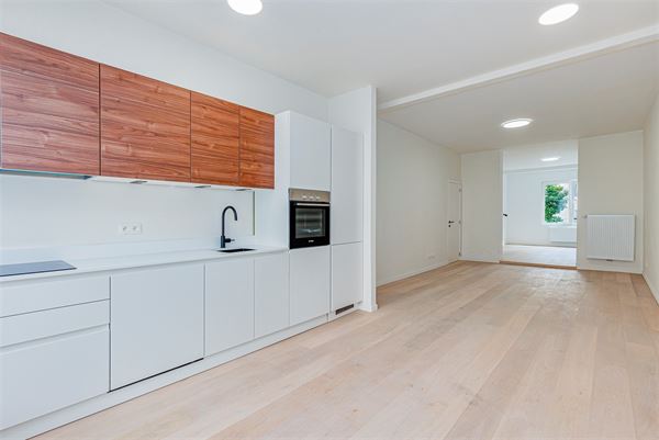 Gelijkvloers duplexappt met 3 slk + tuin