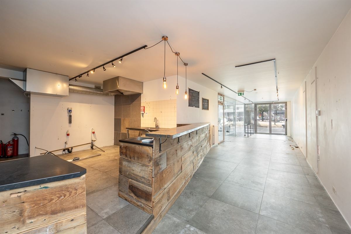 Handelsgelijkvloers van 152m² op toplocatie