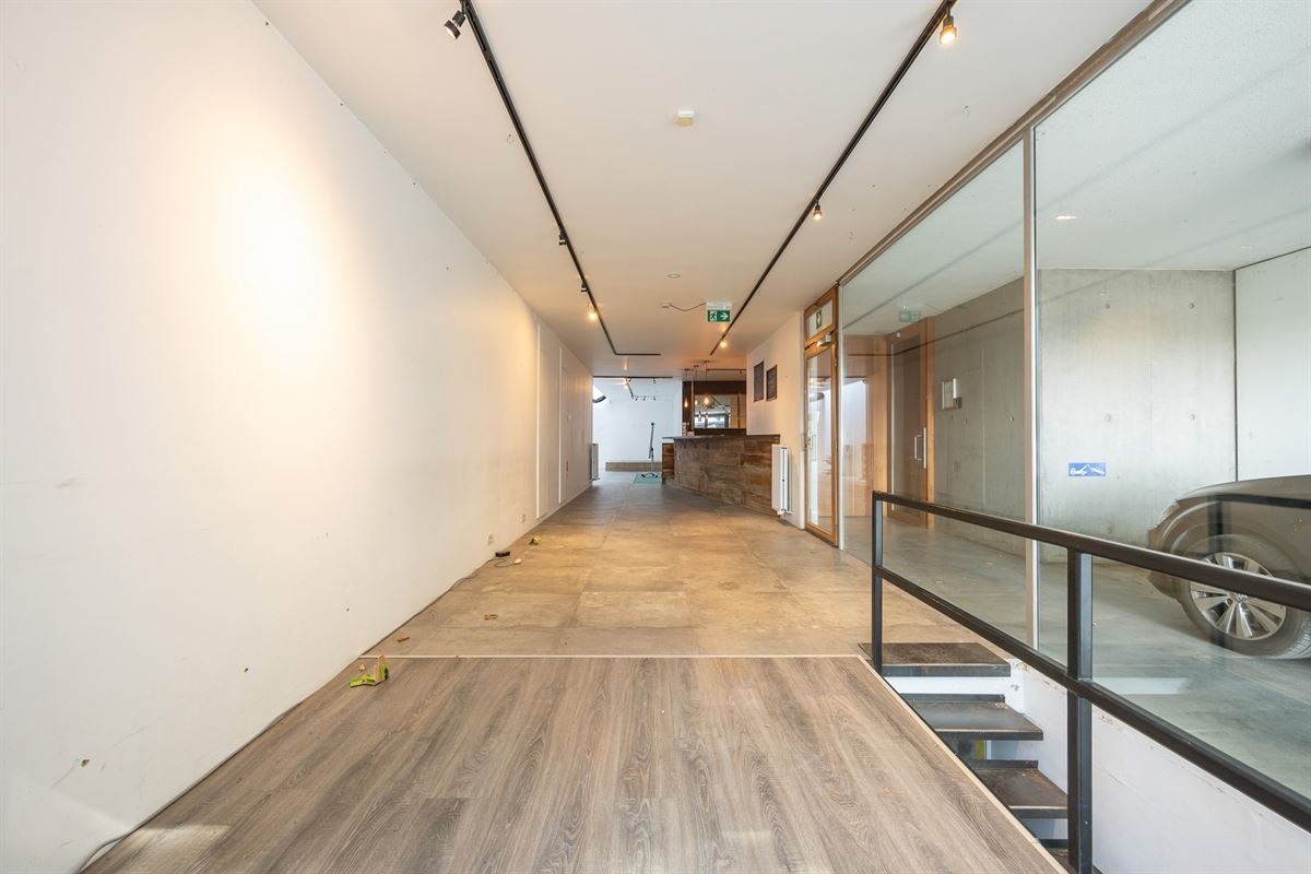 Handelsgelijkvloers van 152m² op toplocatie