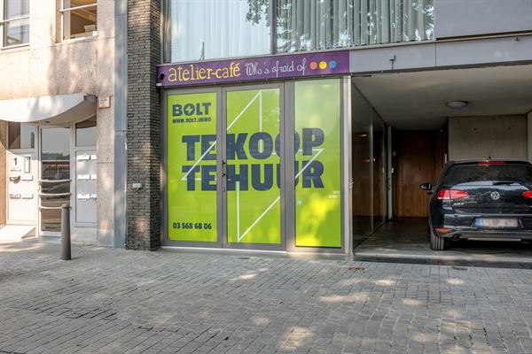 Handelsgelijkvloers van 152m² op toplocatie