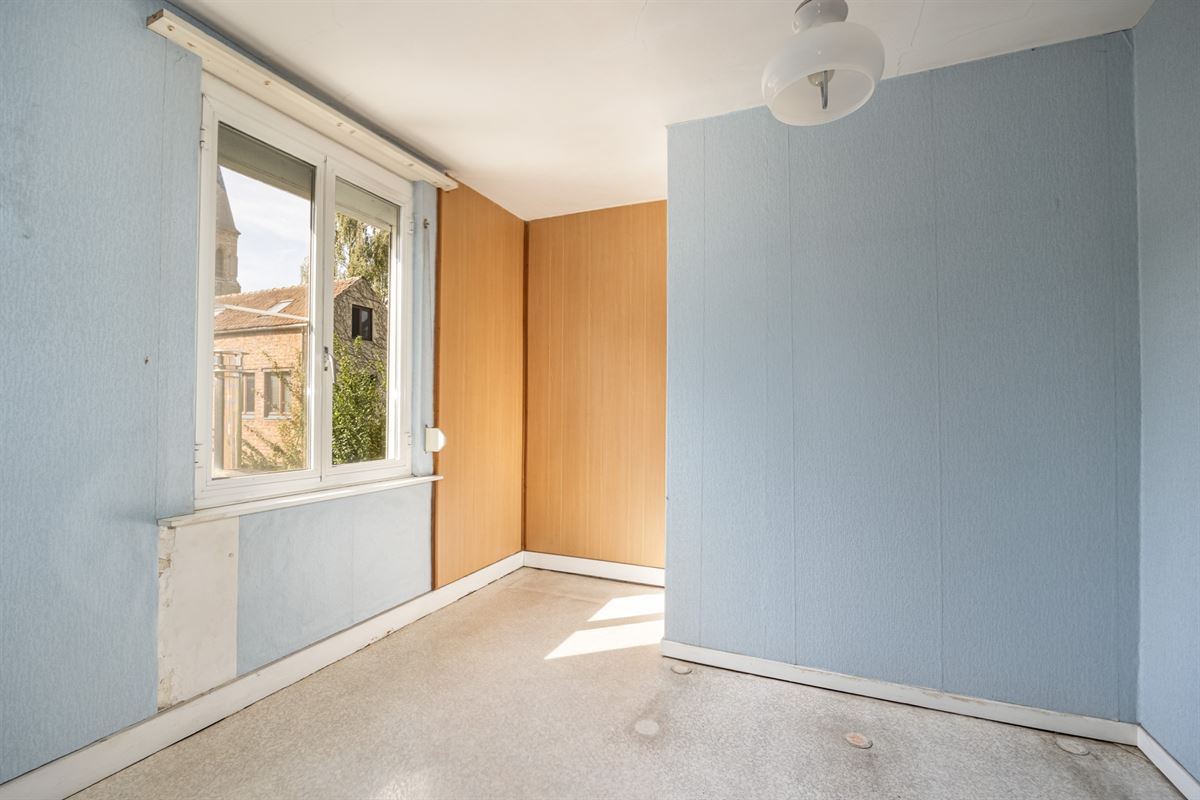 Te renoveren woning met opslagruimte in Mechelen