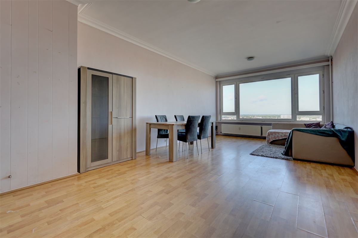 Appartement met 3 slaapkamers en terras grens Antwerpen Wilrijk