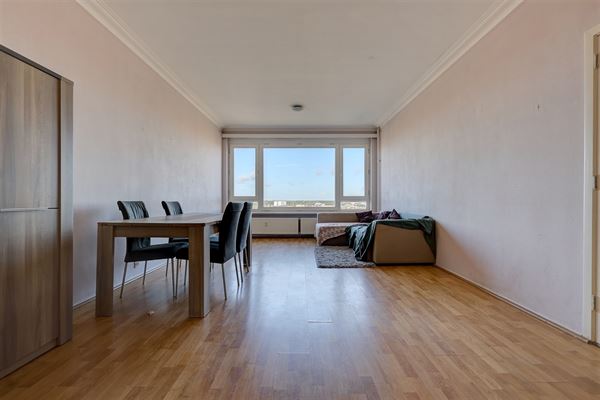 Appartement met 3 slaapkamers en terras grens Antwerpen Wilrijk