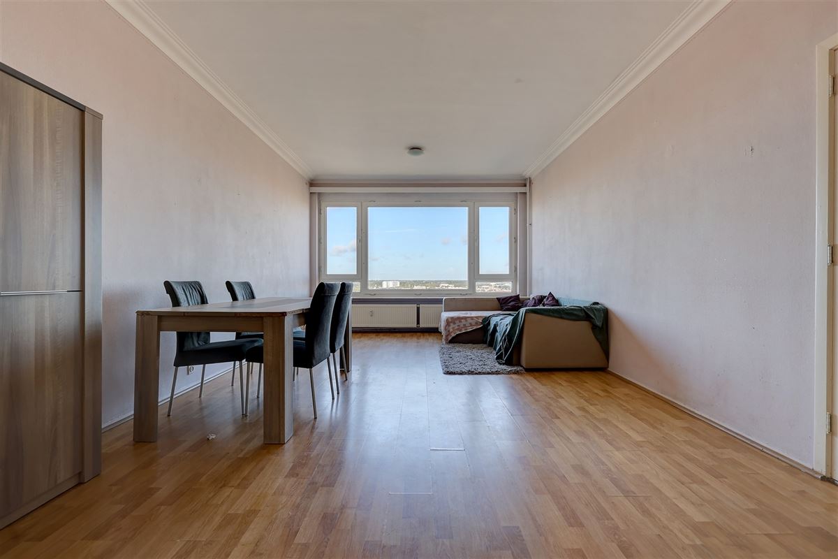 Appartement met 3 slaapkamers en terras grens Antwerpen Wilrijk