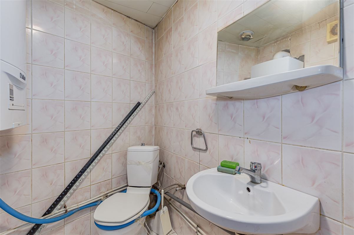 Huis te koop ingedeeld in 3 studio's te 2060 Antwerpen