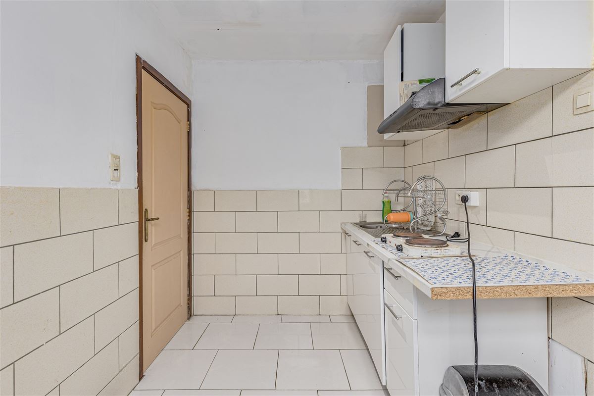 Huis te koop ingedeeld in 3 studio's te 2060 Antwerpen