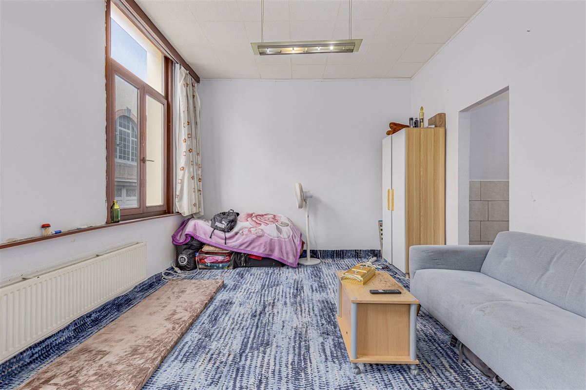 Huis te koop ingedeeld in 3 studio's te 2060 Antwerpen