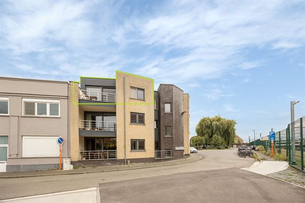 Instapklaar appartement met terras te Mechelen