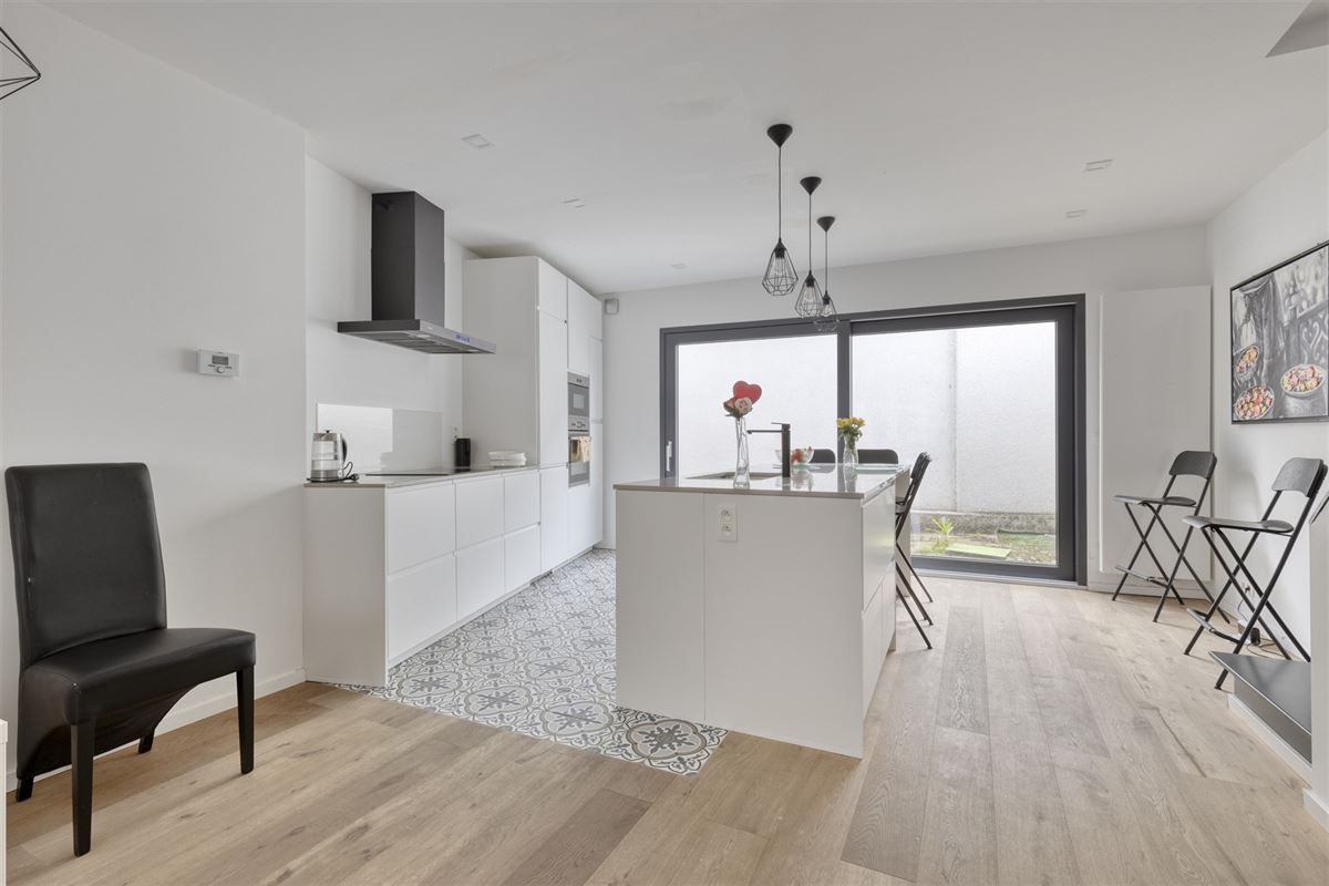 Gerenoveerd en leuk huis met 3 slaapkamers