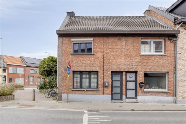 Gerenoveerd en leuk huis met 3 slaapkamers