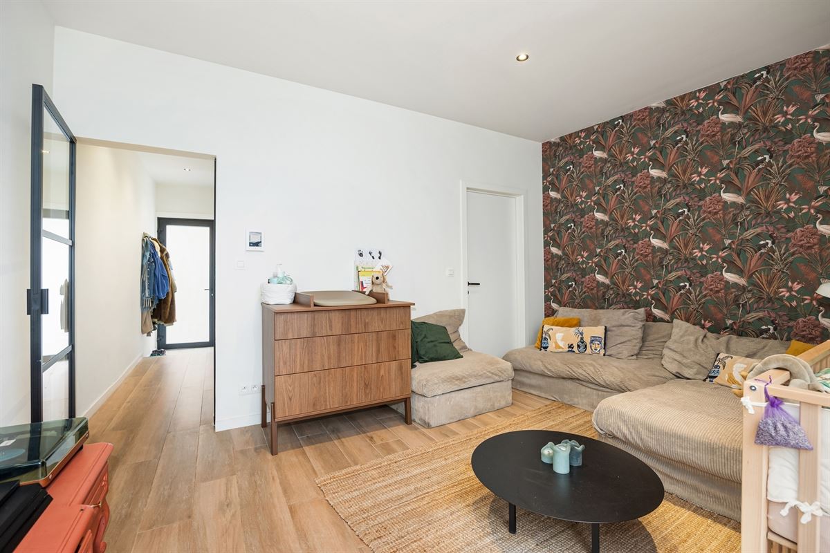 Instapklaar huis met drie ruime slaapkamers