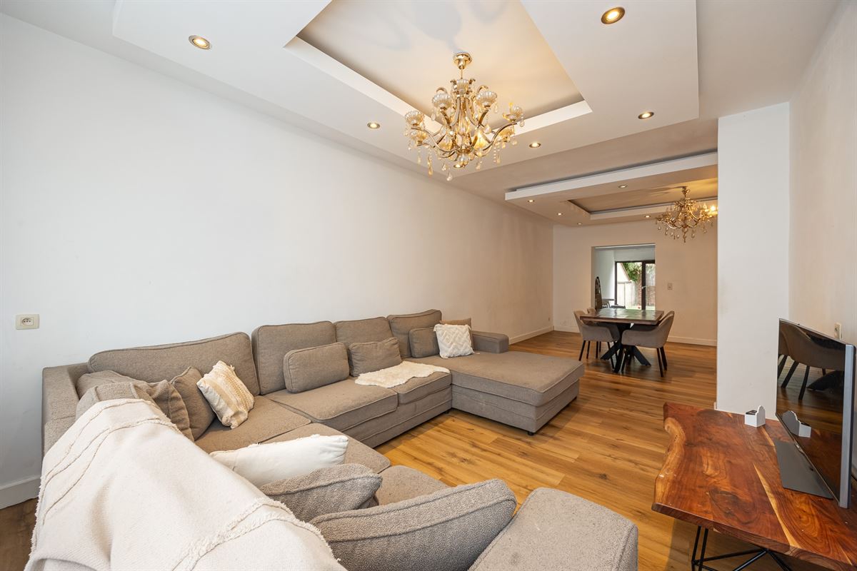 Ruime woning met 4 slpk en tuin in Wommelgem!