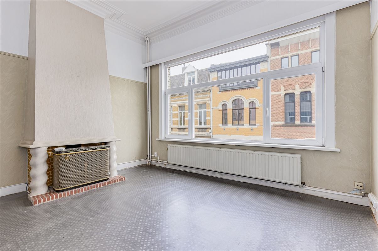 Charmante woning met enorm potentieel in hartje Berchem