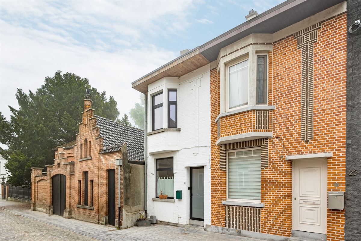Instapklaar huis met drie ruime slaapkamers