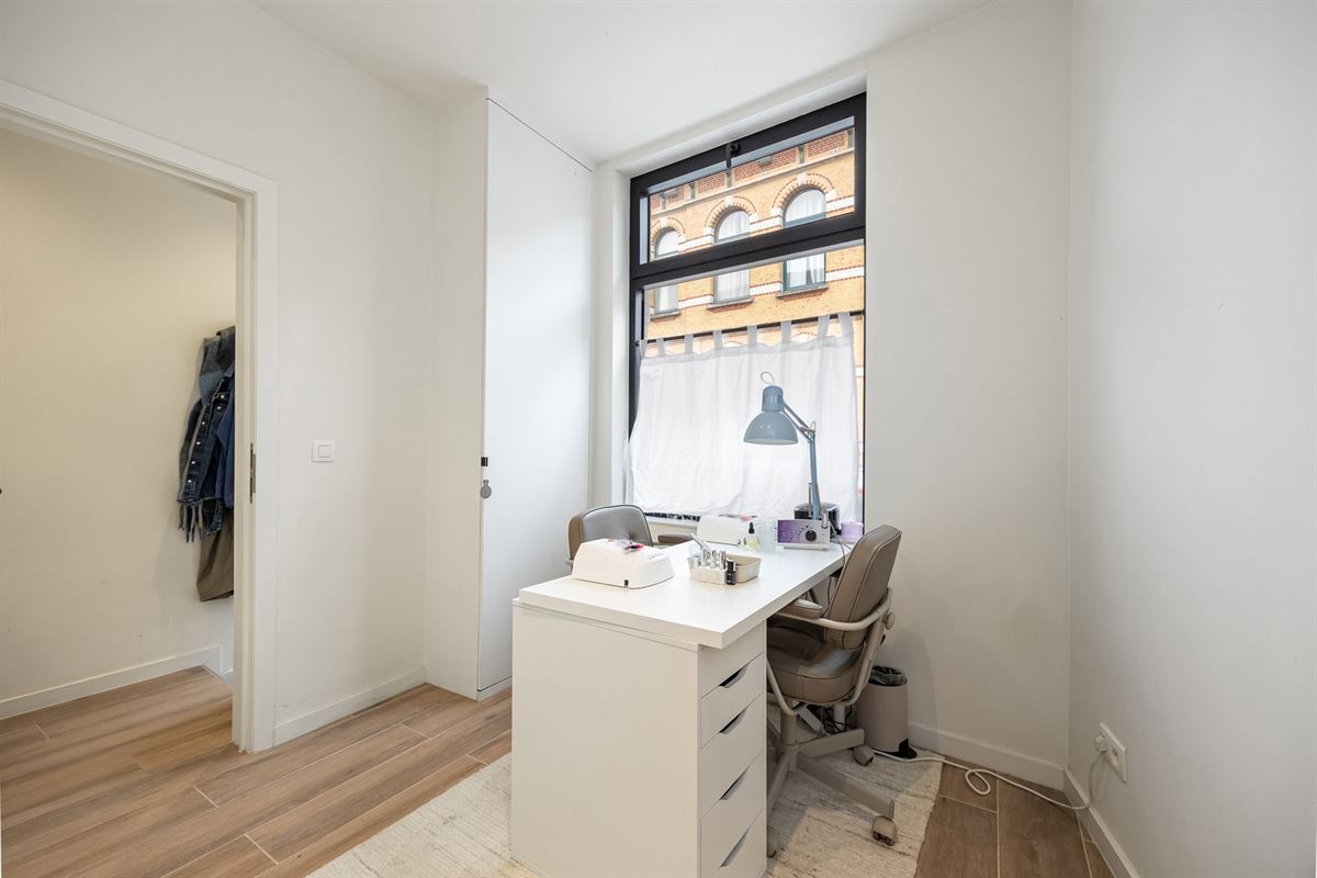 Instapklaar huis met drie ruime slaapkamers