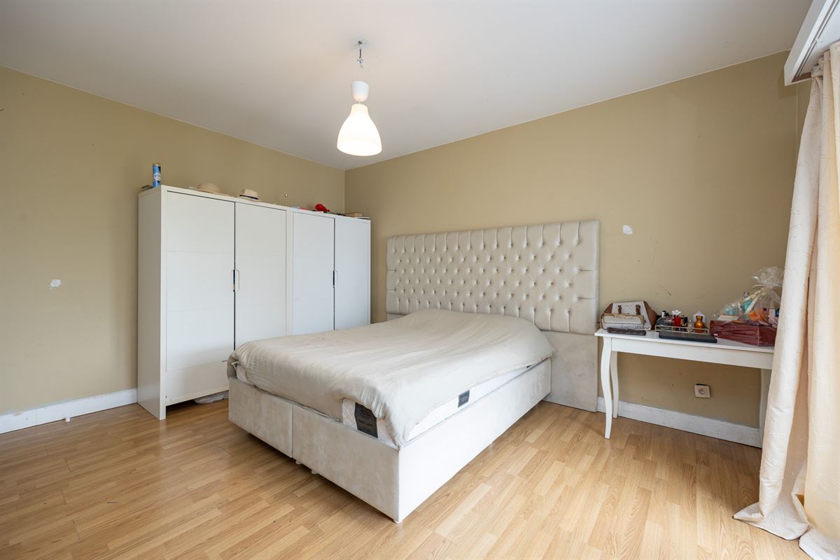 Ruime woning met 4 slpk en tuin in Wommelgem!