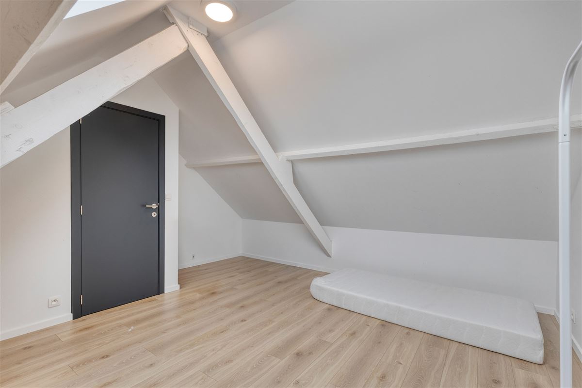 Gerenoveerd en leuk huis met 3 slaapkamers