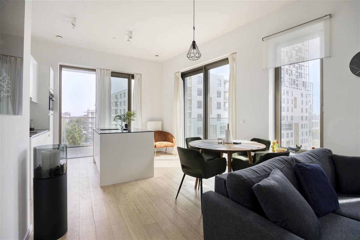 Lichtrijk appartement met 2 terrassen op het Nieuw Zuid in Antwerpen