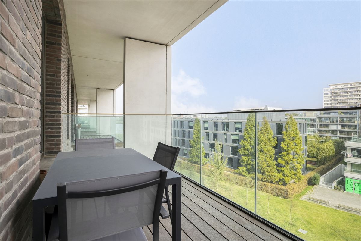 Lichtrijk appartement met 2 terrassen op het Nieuw Zuid in Antwerpen