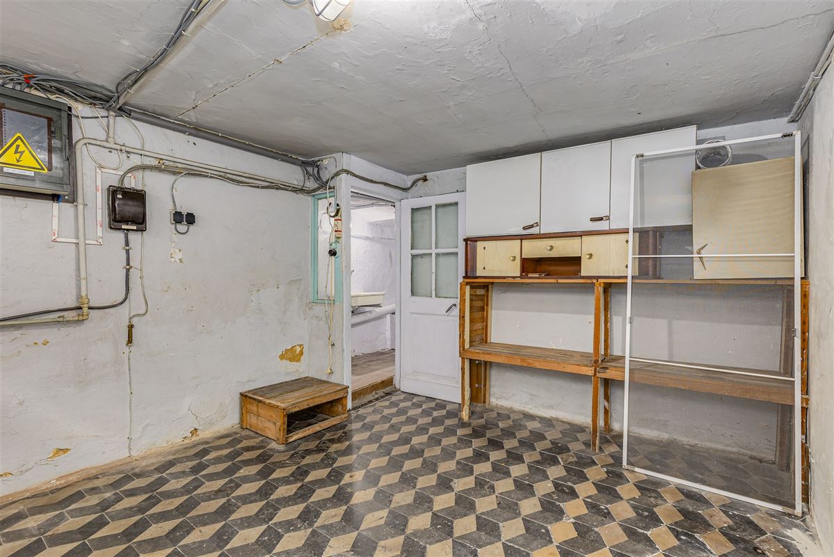 Charmante woning met enorm potentieel in hartje Berchem