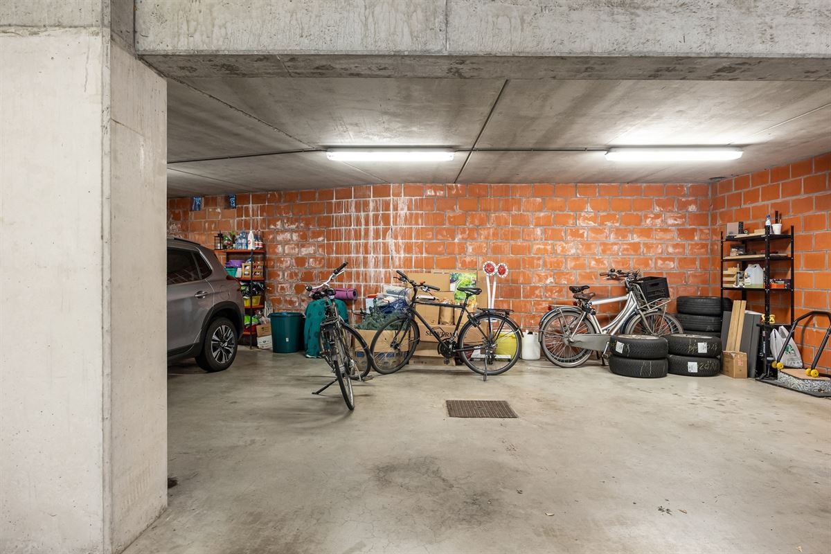Modern appartement met terras en parking in Mechelen