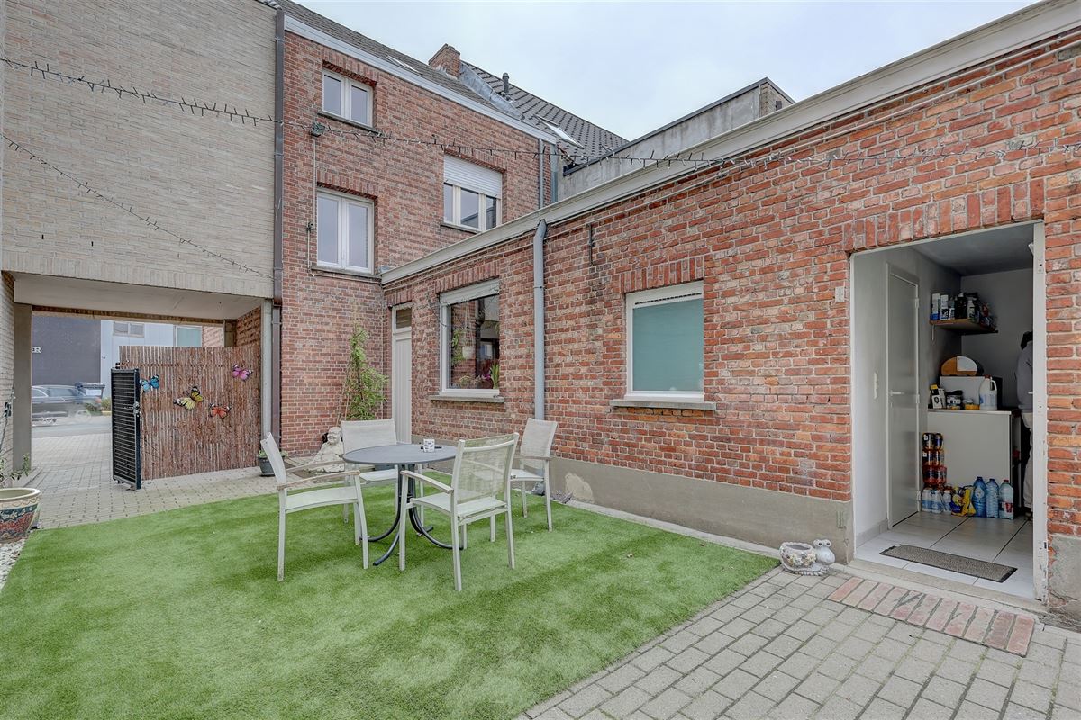 Woning met 2 slaapkamers en grote tuin in Leest/Mechelen