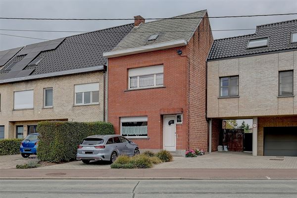 Woning met 2 slaapkamers en grote tuin in Leest/Mechelen