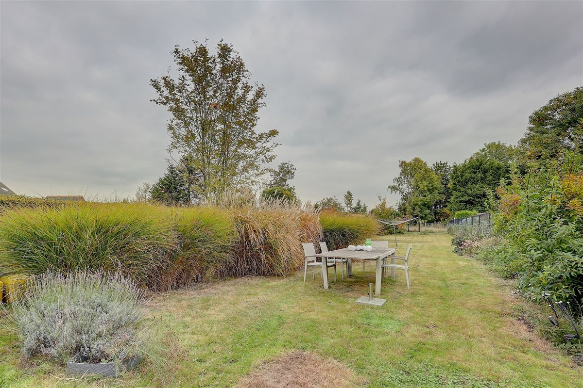 Woning met 2 slaapkamers en grote tuin in Leest/Mechelen