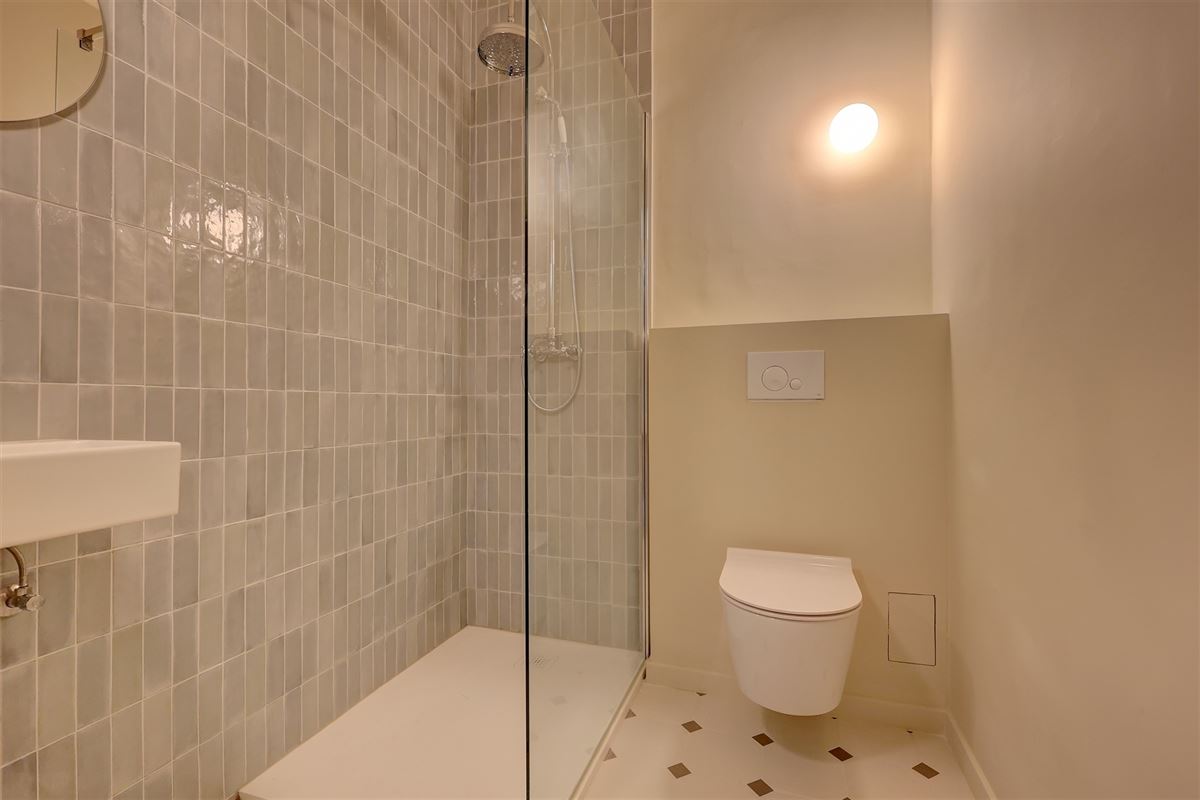 Luxueus gerenoveerd 1 slk appt aan het Mechelseplein