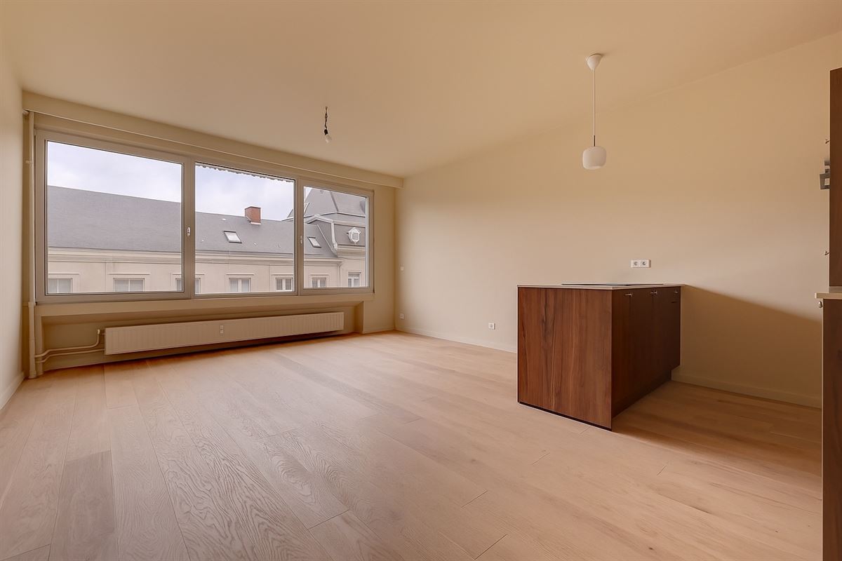 Luxueus gerenoveerd 1 slk appt aan het Mechelseplein