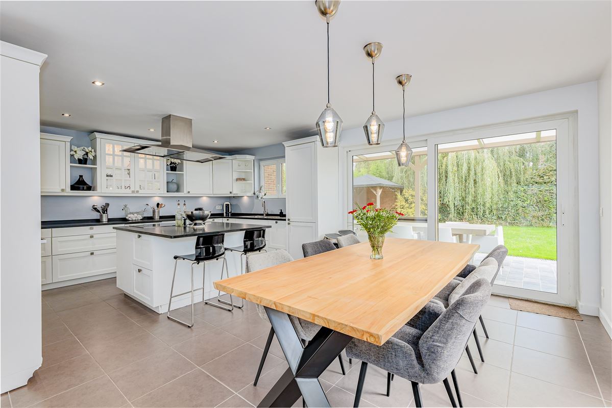 Energiezuinige, instapklare villa met 4 slaapkamers.