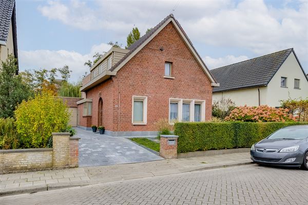 Energiezuinige, instapklare villa met 4 slaapkamers.