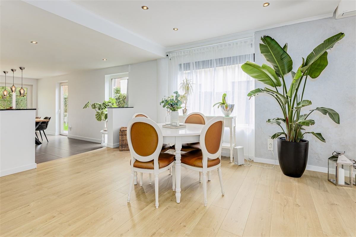 Energiezuinige, instapklare villa met 4 slaapkamers.