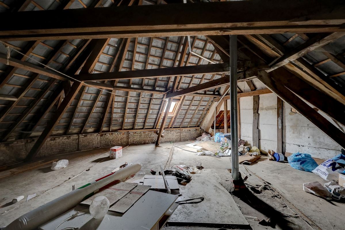 Te renoveren handelshuis op toplocatie